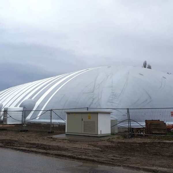 Balon presostatic pentru teren hochei – Pesterzsébeti Hockey Club 01